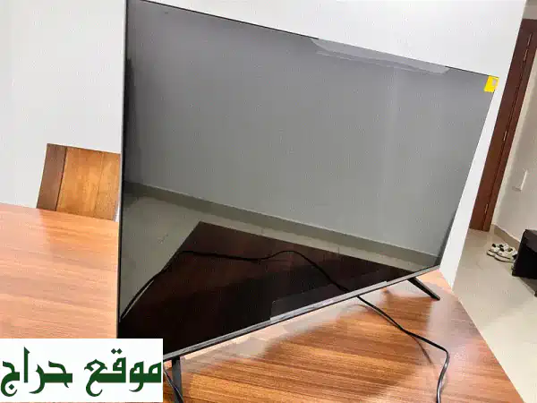 Hisense 43 inch smart TV. Just 1 year old. Excellent condition