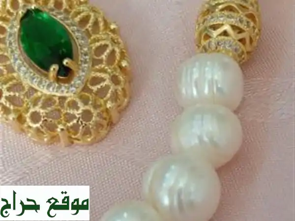 طاقم من الجوهر الحر والكريستال parure en perles de culture joher hor et plaqué or