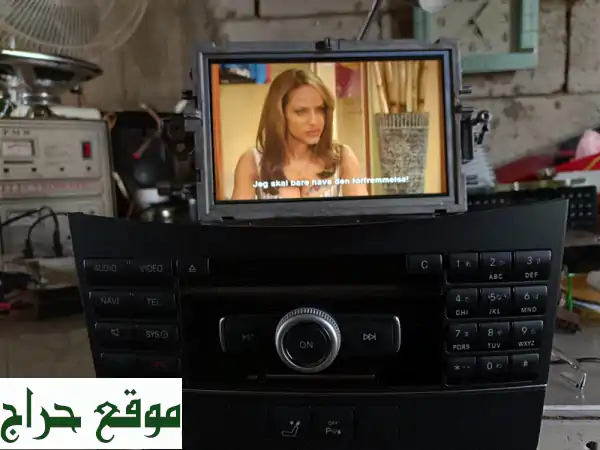 مسجلة مع شاشة DVD للمرسيدس i212