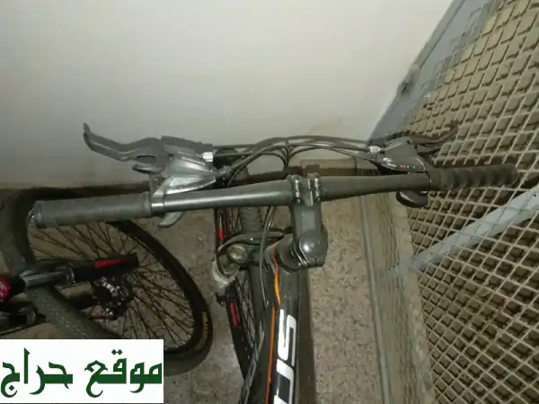 فرصة ذهبية! سيكل / دراجة هوائية شبه جديدة -...