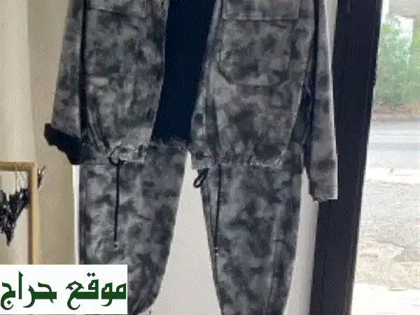 تصفية نهائية لملابس نسائية إيطالية فاخرة: 59 قطعة...