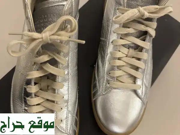 فرصة ذهبية: حذاء Maison Margiela رجالي فاخر جديد كلياً - مقاس 44 بسعر لا يُصدق!