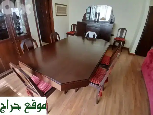 طاولة طعام + 8 كراسي فاخرة | قلب منزلك ينبض...