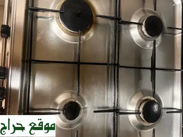 فرصة ذهبية: بوتاجاز وفرن غاز 4 شعلات بحالة ممتازة - جاهز لمطبخك العصري! | أجهزة مطبخ مستعملة للبيع