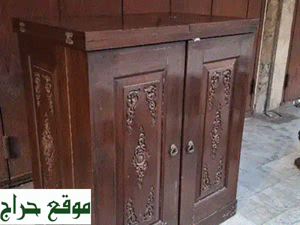 طاولة طعام + 8 كراسي فاخرة | قلب منزلك ينبض بالدفء والأناقة ✨