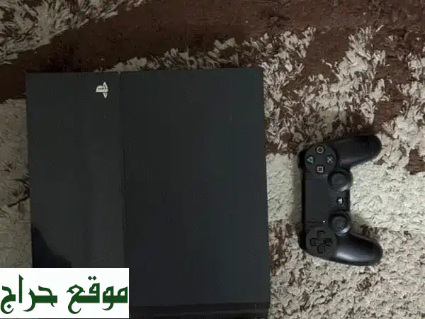 للبيع: سوني بلايستيشن 4 PS4 (حالة ممتازة) + يد تحكم أصلية...