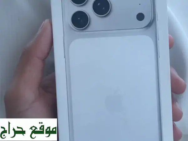 فرصة ذهبية: آيفون 17 برو ماكس 256GB سيلفر كالجديد (5000...