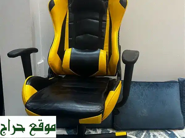 🔥 كرسي قيمنق بلايستيشن للبيع | بحالة ممتازة - ارتقِ بتجربتك! 🔥