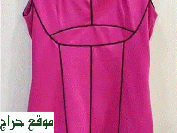 نشتري ملابسك المستعملة بالوزن في البحرين! تخلص من الفائض بسهولة واستلم نقودك نقدًا.