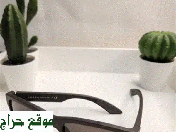 فرصة! نظارة Fendi شمسية أصلية مستعملة (نظيفة جداً) - أناقة خالدة للبيع.