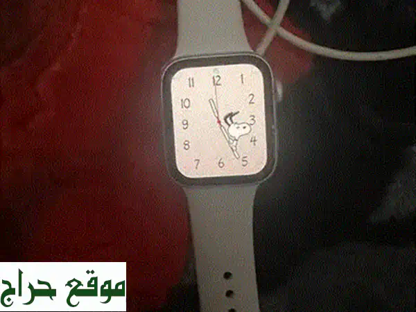 فرصة ذهبية: Apple Watch Series 7 (45mm) | ساعة ابل ٧ بحالة ممتازة (صحة بطارية 88%) مع علبتها الأصلية!