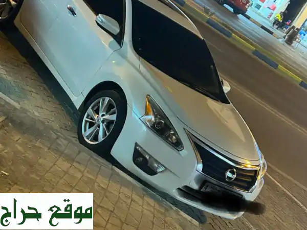نيسان التيما أعلى فئة للإيجار الشهري كاميرا...