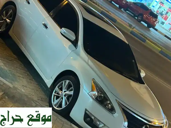 نيسان التيما أعلى فئة للإيجار الشهري كاميرا خلفيه فتحة سقف ما تحتاج أي شيء