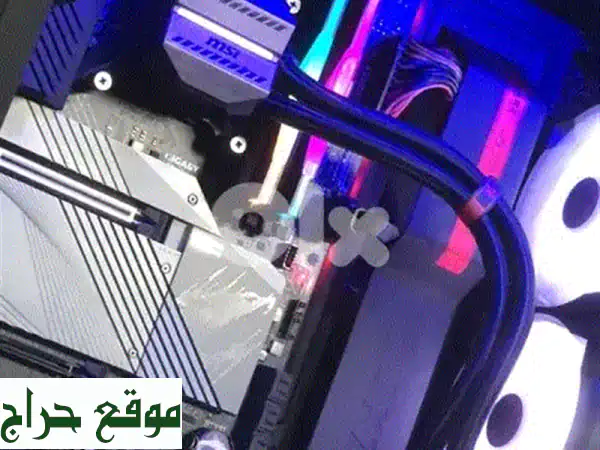 كمبيوتر ألعاب هجين قوي بتصميم داكن مميز - خصم خاص!