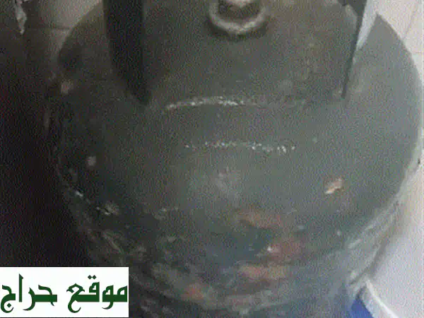 أسطوانة غاز مع منظم في البحرين - بحالة ممتازة! (سعر مميز)