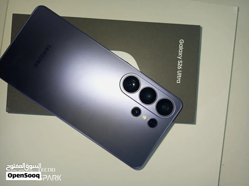Samsung Galaxy S26 Ultra 256GB 12GB RAM بنفسجي  استخدام ثلاث اسابيع فقط  شبه جديد