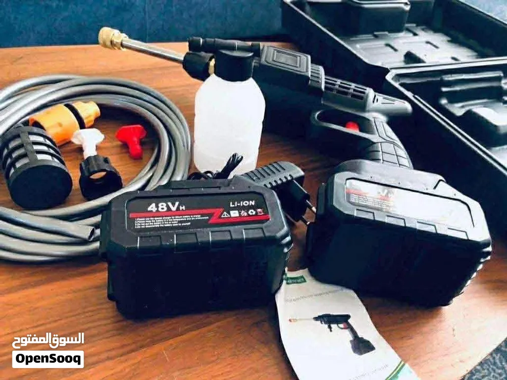 مكينة غسيل سيارة وسقي شجر ورش مبيدات وتنظيف خلايا شمسيه شحن بطاريتين 48 فولت 17 دينار