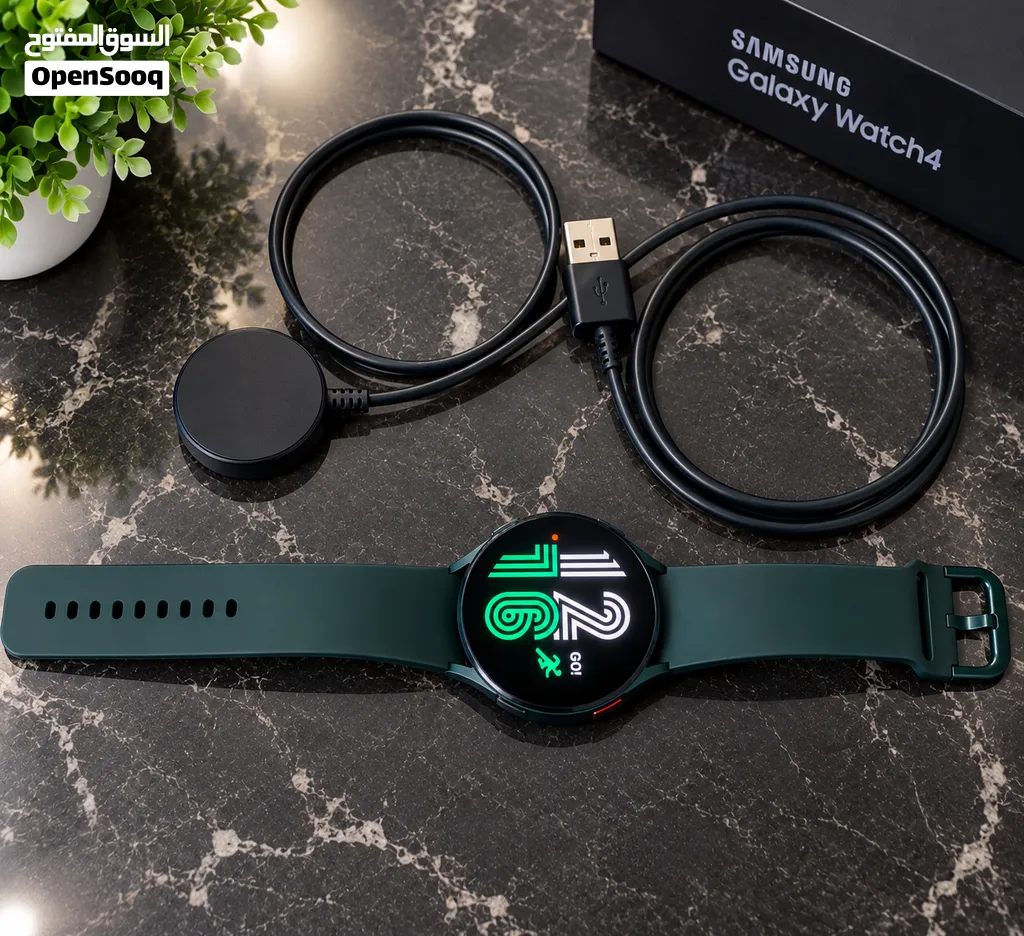 Samsung Galaxy watch 4 new from