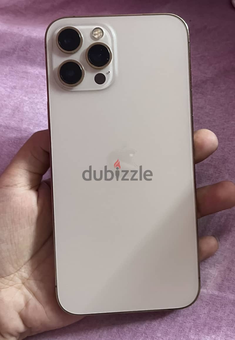 آيفون 12 برو ماكس 3
