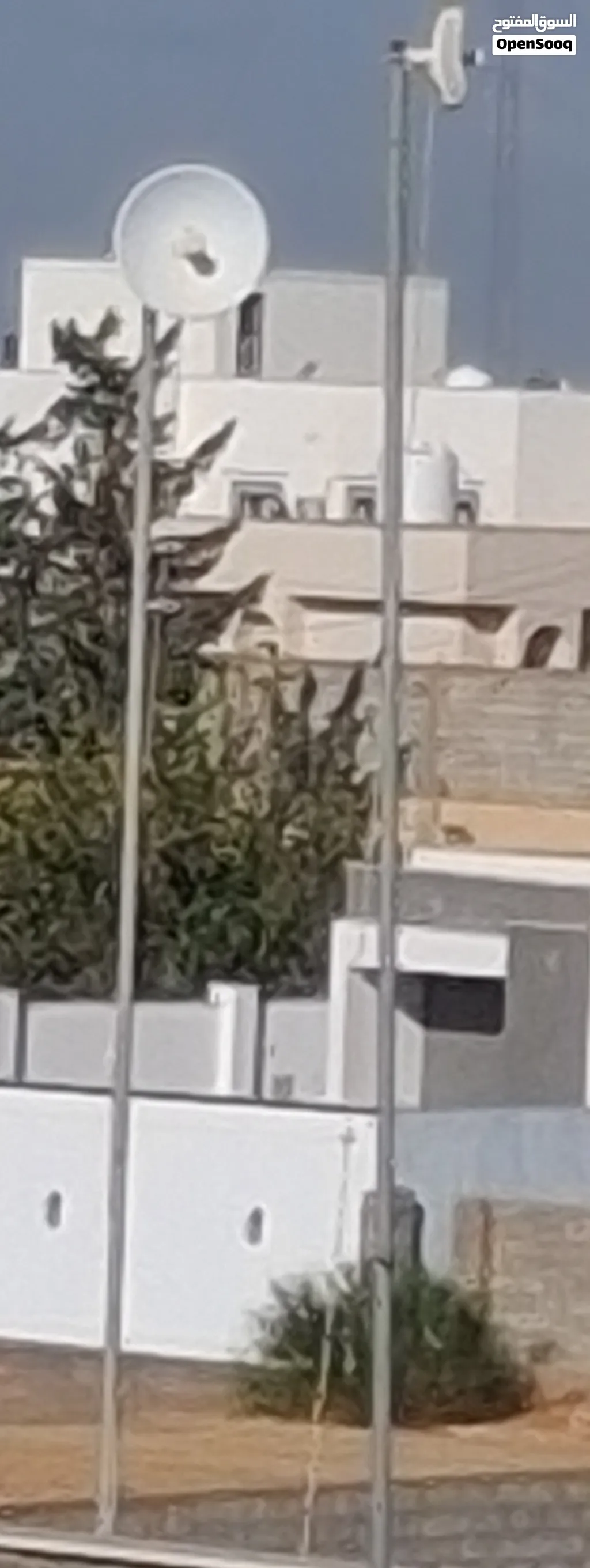 عمود انترنت للبيع
