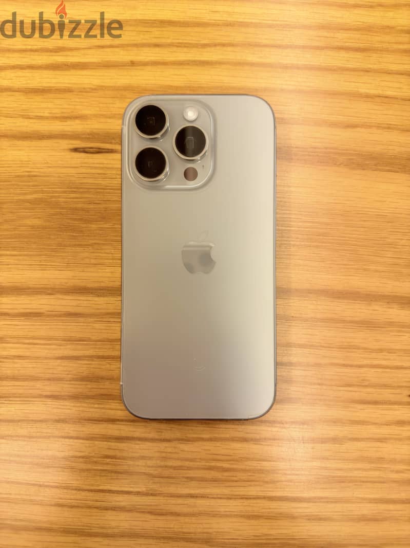 Apple - iPhone 16 Pro - 256 G