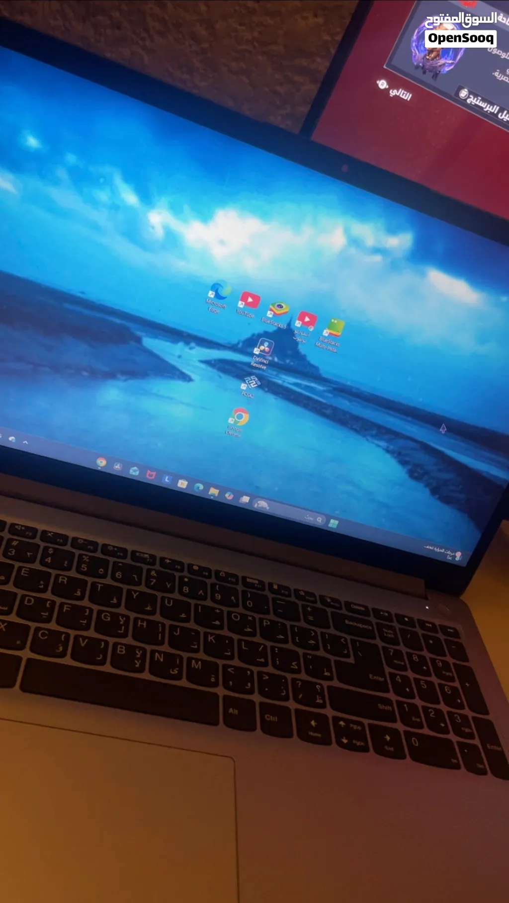 لابتوب جديد نظيف للبيع