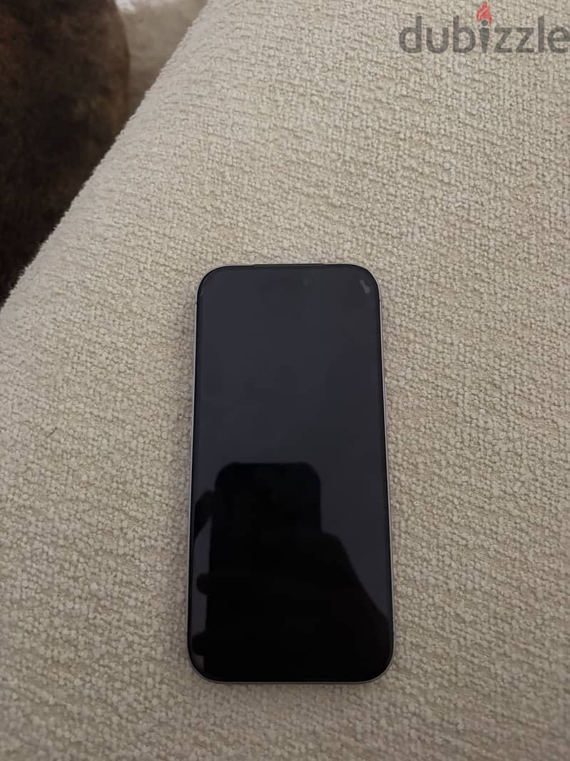 Apple - iPhone 17 4