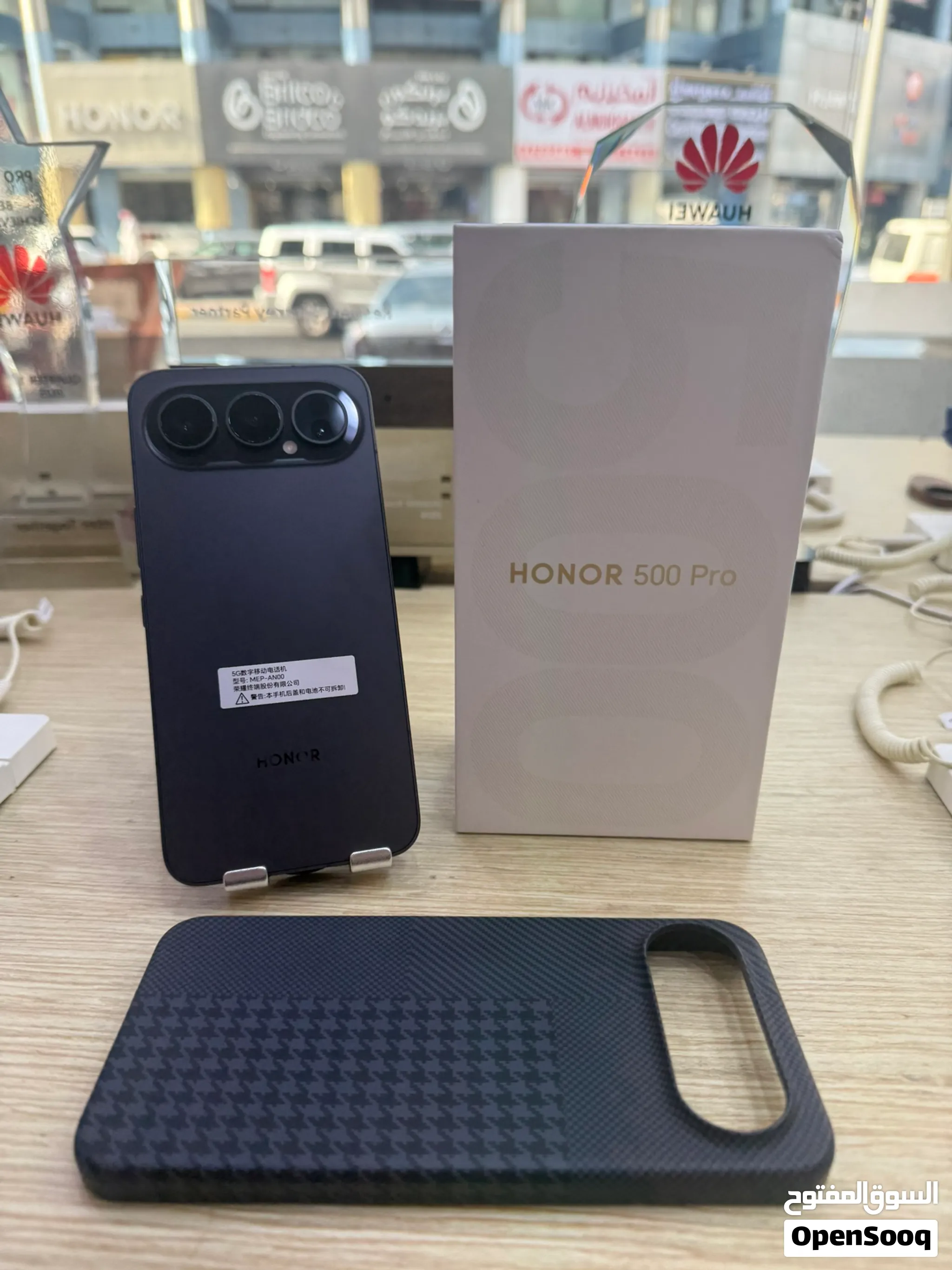 هونر 500برو 512GB أستعمال خفيف جدا بطاريه 8000mA