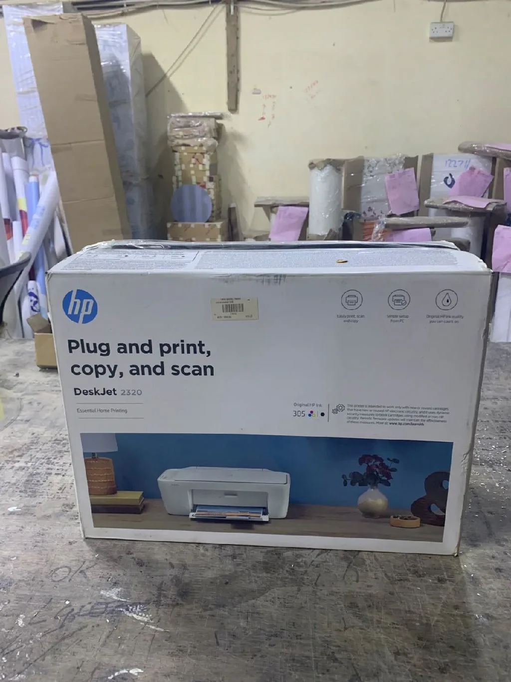 للبيع طابعة HP DeskJet 2320 طابعة 3*1 طباعة وتصوير وسكانر. طباعة الوان وأبيض وأسود. مناسبة للبيت والطلاب والمكاتب. حجم عملي وسهلة