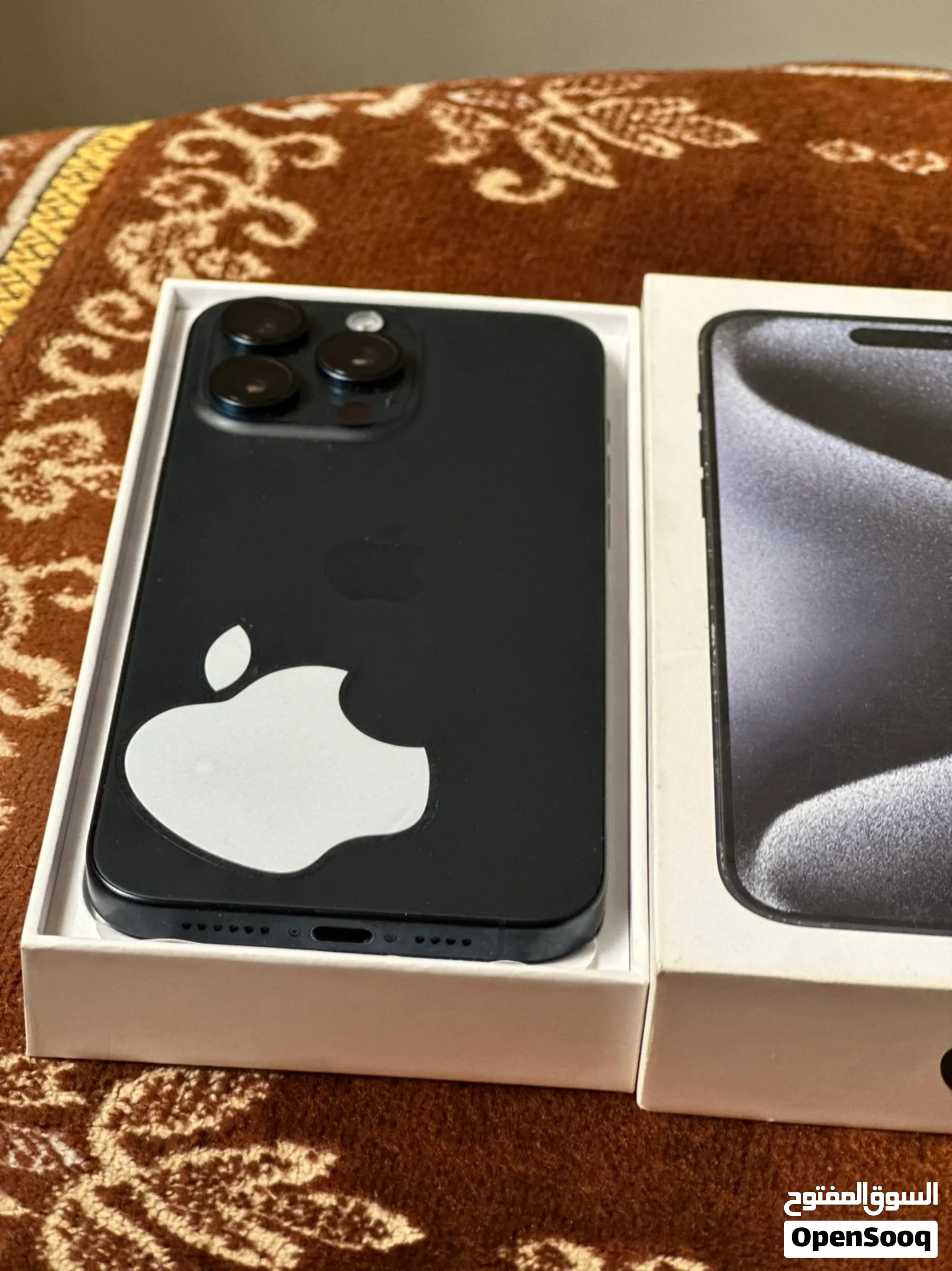 ايفون 15 برو ماكس نضيف