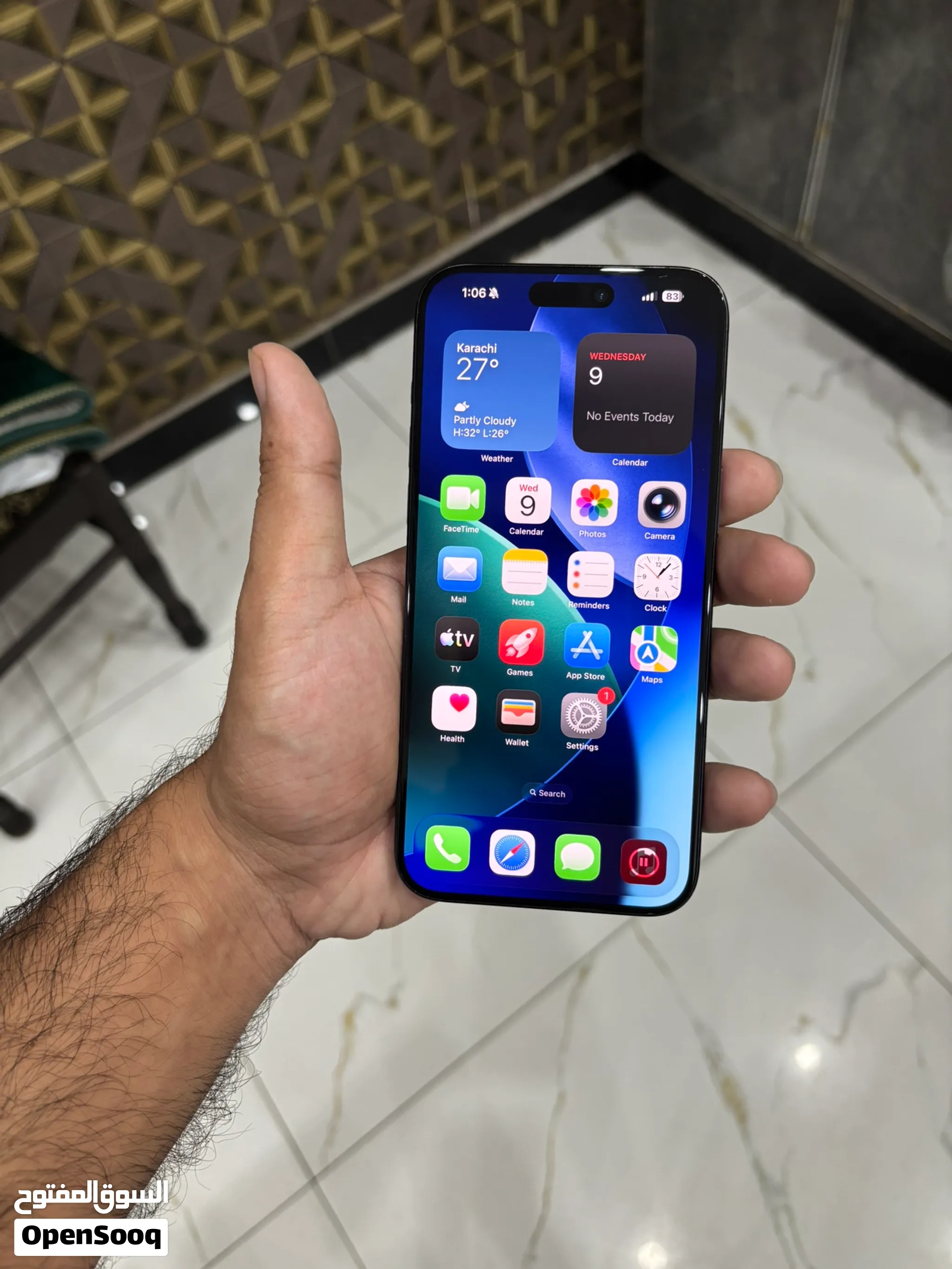 Iphone 15 pro max with box
