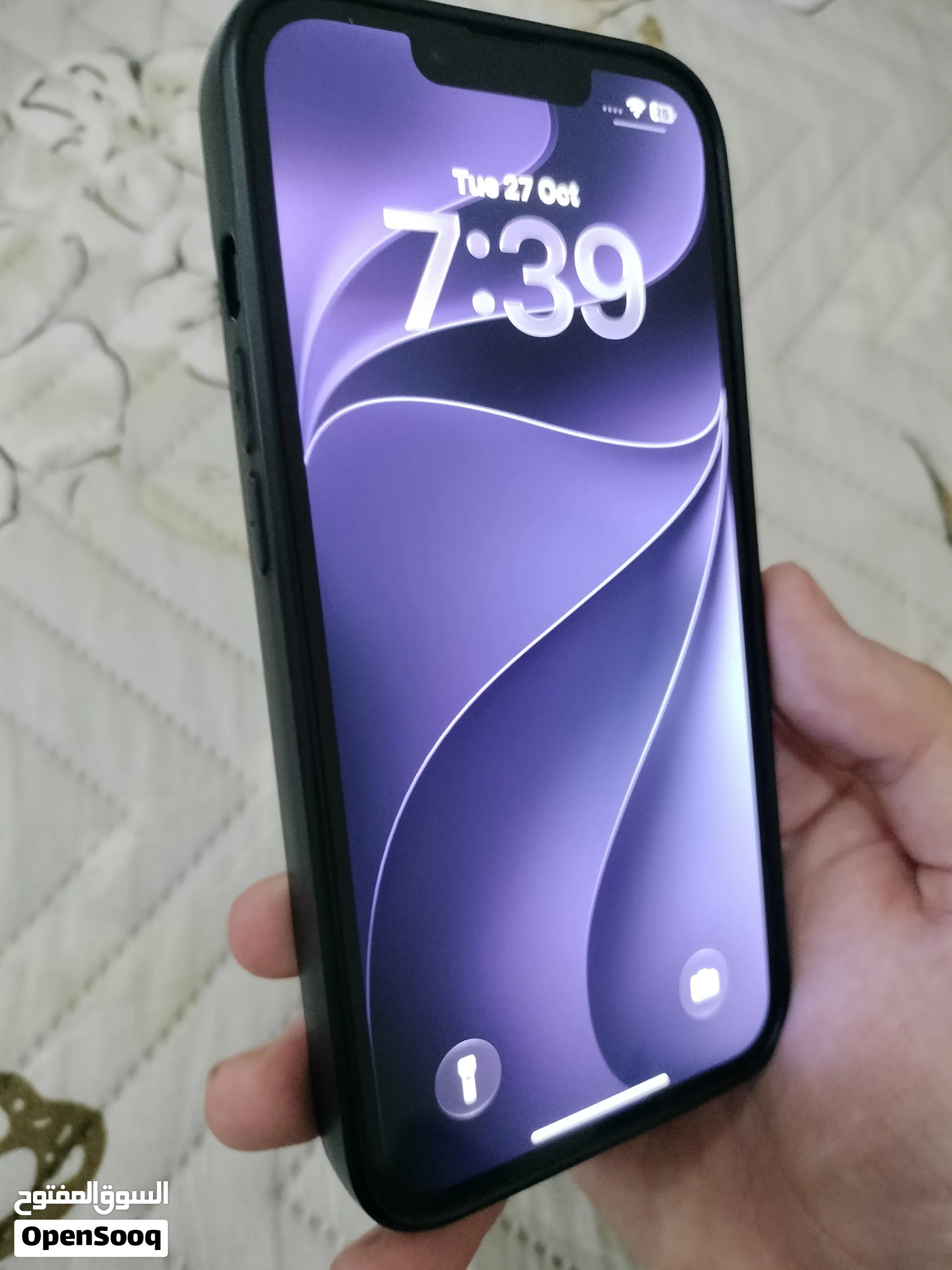 iphone13 midnight colour