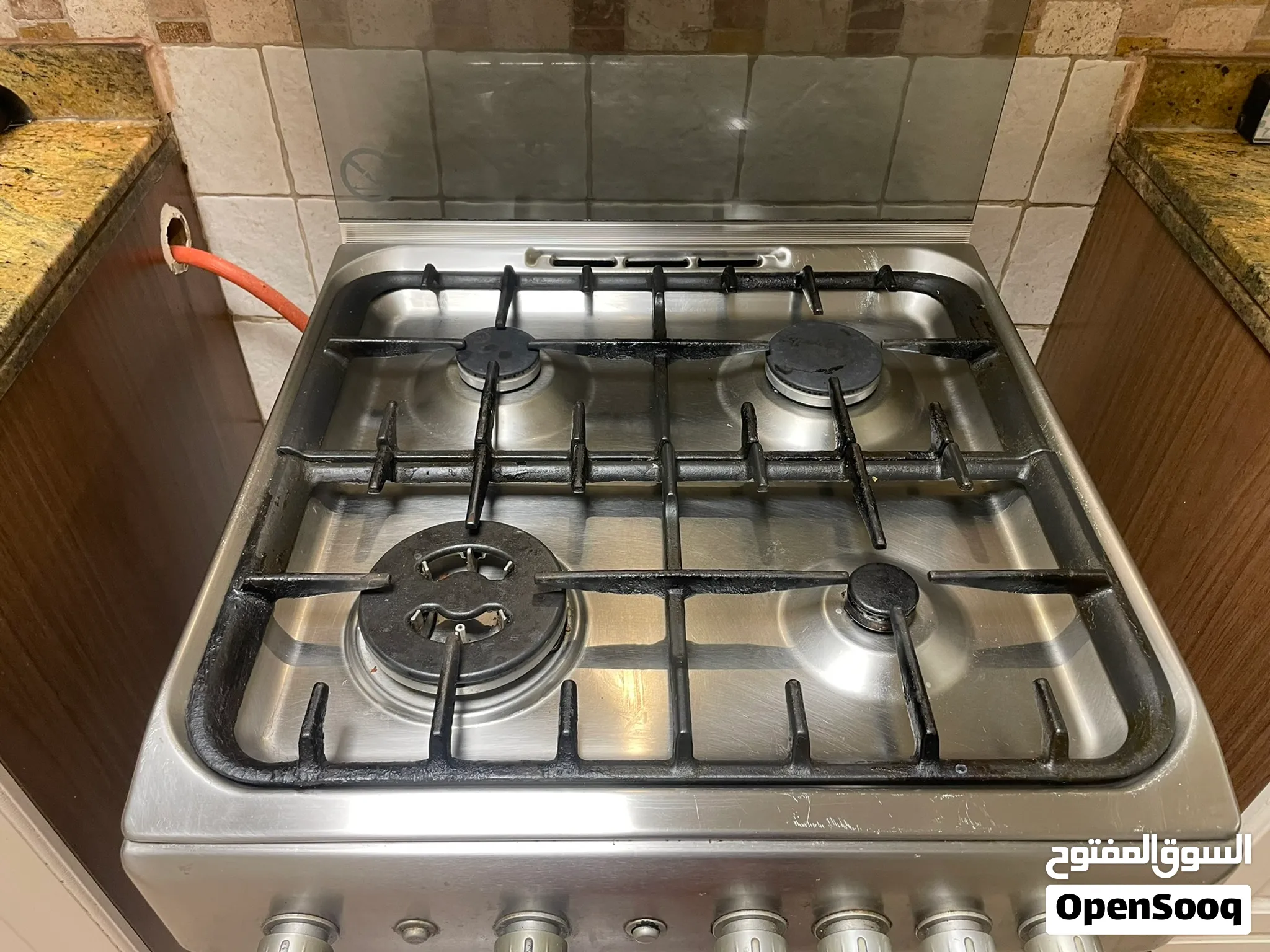 Ariston cooking range stand alone stove