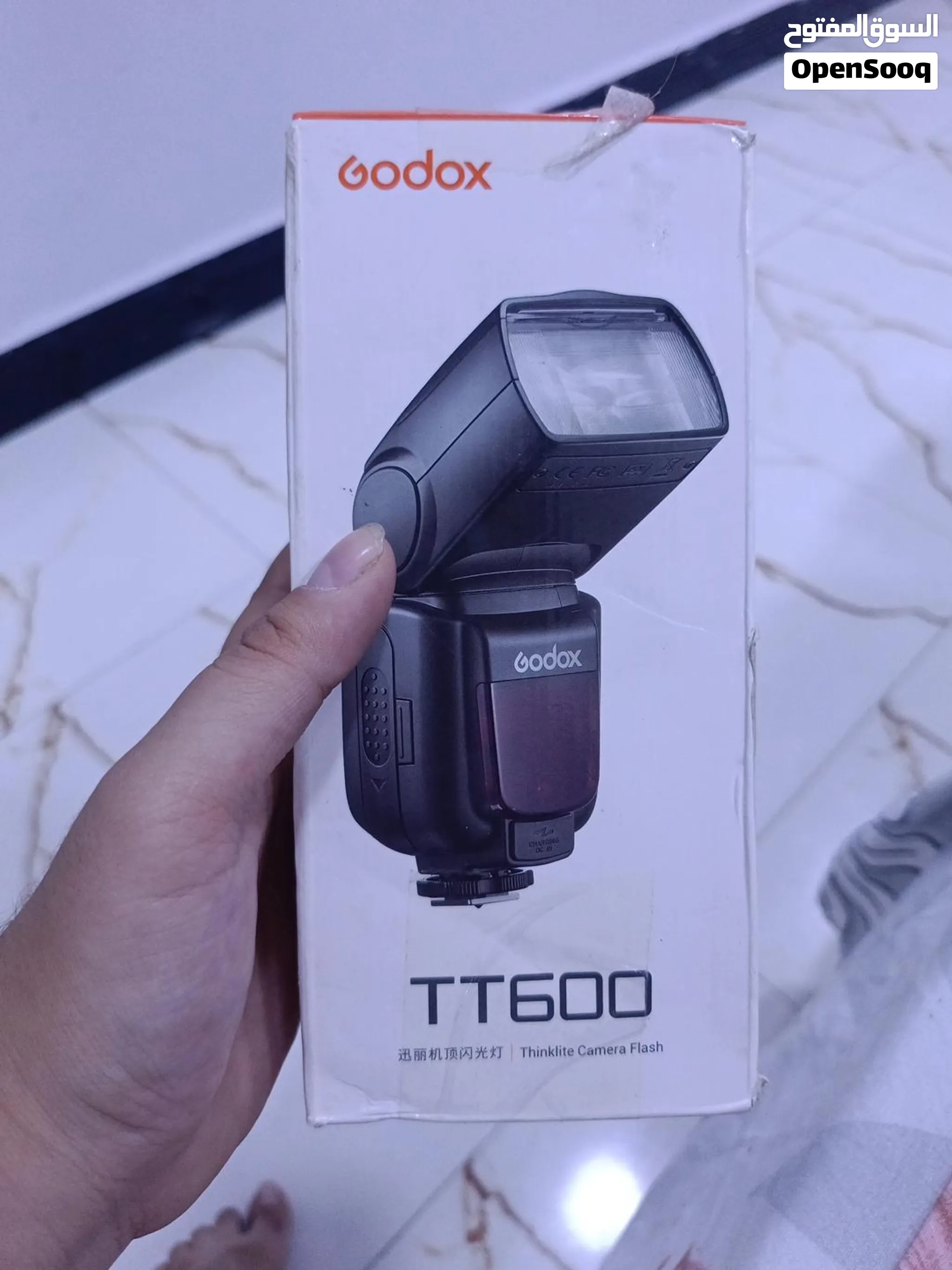 نيكون 5300 مع معدات تصوير