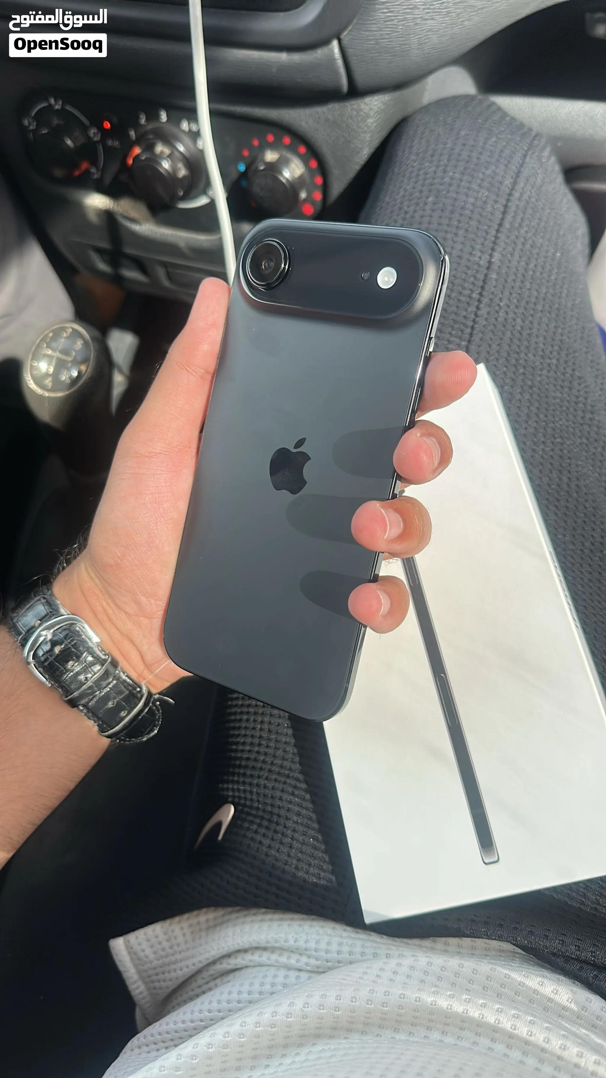 Bought on 31 Oct. Activated. but not used