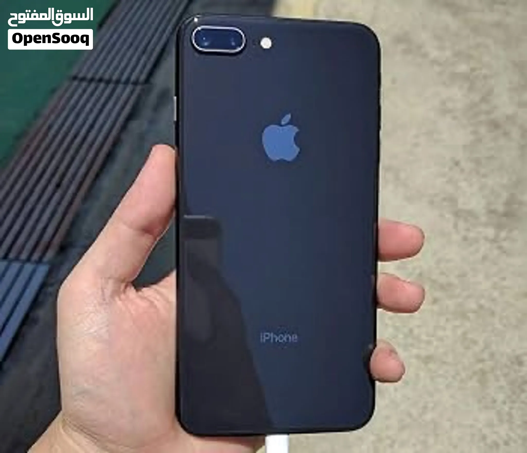 ايفون 8 بلس للبيع
