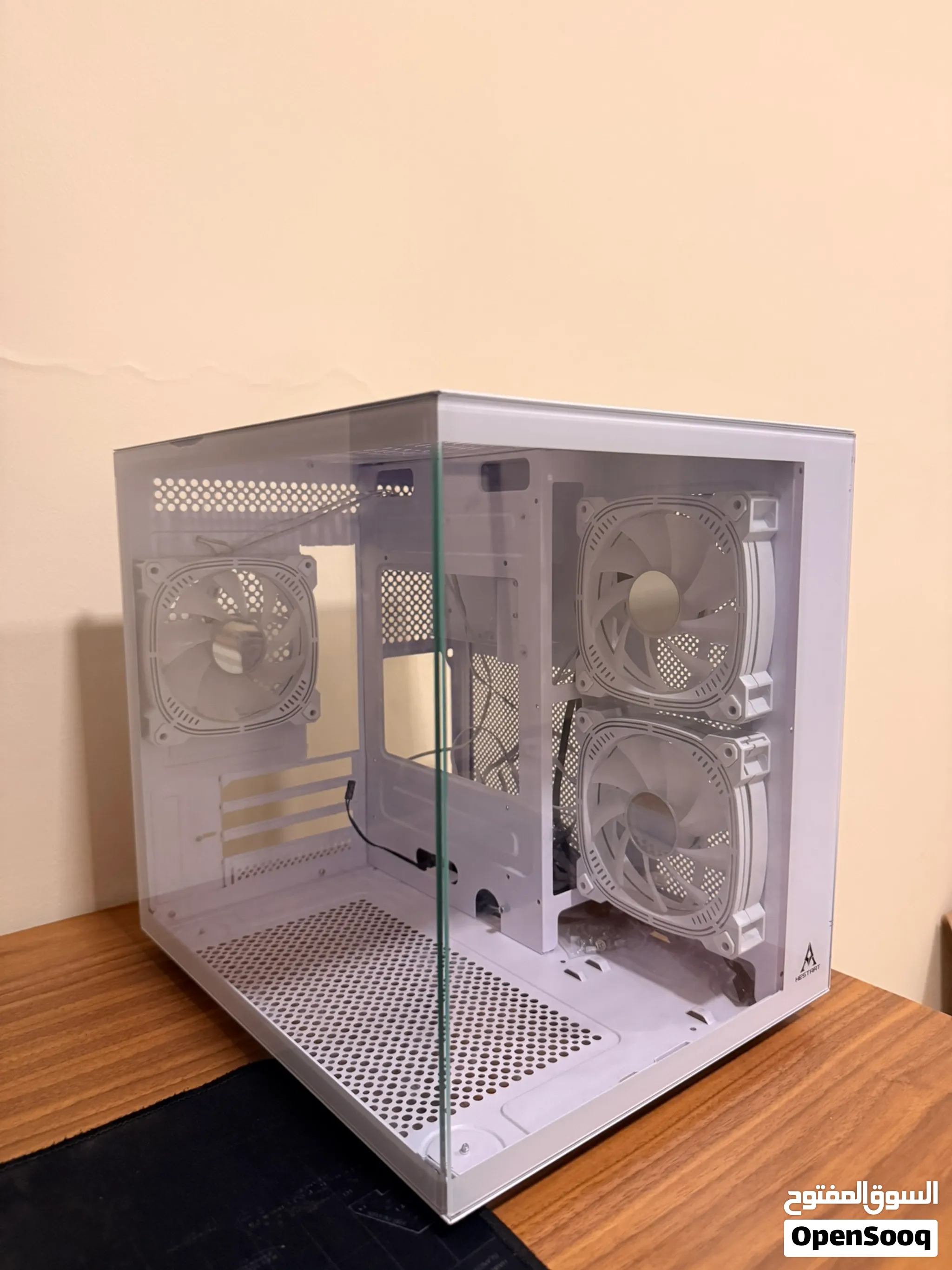 Hestart White Micro-ATX Case, Mint Condition