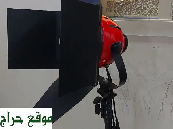 اضاءة تصوير احترافية جينرال (Barn Doors) - تحكم لوني 2700K-6500K | استوديو منزلي بسعر 150 درهم!