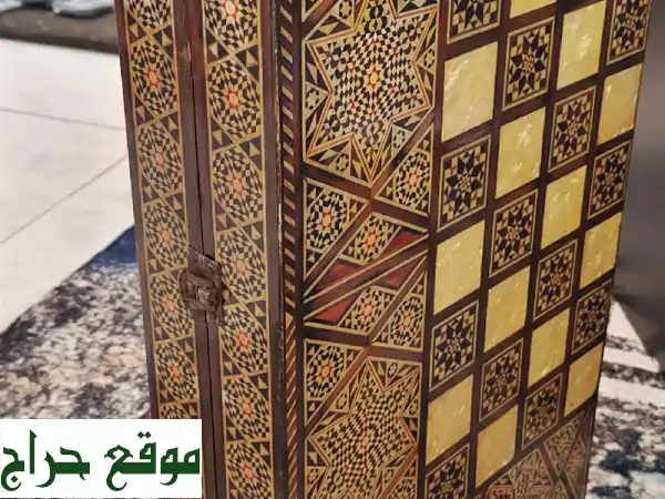 تحفة فنية استثنائية: طاولة زهر موزاييك سوري أصيل - فخامة يدوية لأهل الذوق في أبو ظبي 2