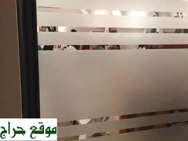 عشب صناعي فاخر: حلول خضراء دائمة لمنزلك ومكتبك | جودة مستوردة بتركيب احترافي 4
