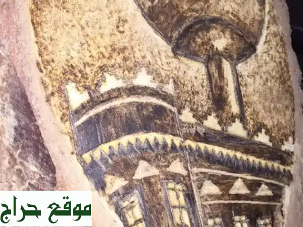 لوحات وأبواب تراثية: فن يدوي فريد يعكس أصالة الماضي لمنزلك 4