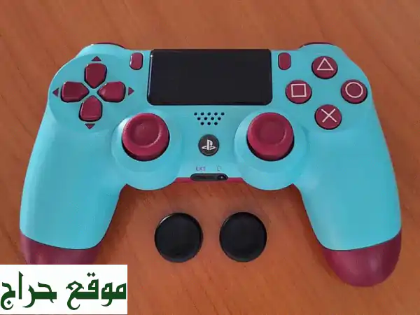تميز مع يد تحكم PS4 Berry Blue أصلية – مستعملة بحالة ممتازة!