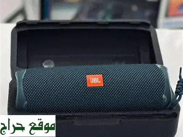 ارفع مستوى حفلتك! 🥳 سماعة حفلات RGB محمولة ومقاومة للماء IPX6 - صوت جبار وإضاءة ساحرة في عمان! 4