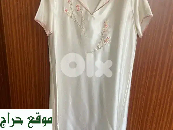 حصريًا: طقم قمصان نوم وصيفات العروس ماركس وسبنسر (M&S) فاخر وجديد (6 قطع) - لم يُلبس قط! 4