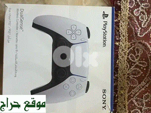 تميز مع يد تحكم PS4 Berry Blue أصلية – مستعملة بحالة ممتازة! 4