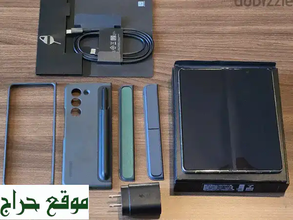 Samsung GALAXY Z FOLD55 G (12 GB) 2