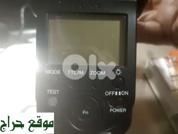 فلاش ديجيتال احترافي للكاميرات الحديثة - شبه جديد بحالة ممتازة | عزز تصويرك الآن! 3