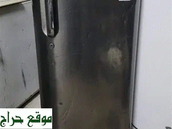 فرصة ذهبية: ثلاجة للبيع بحالة ممتازة وكفاءة عالية - جاهزة للاستخدام الفوري!