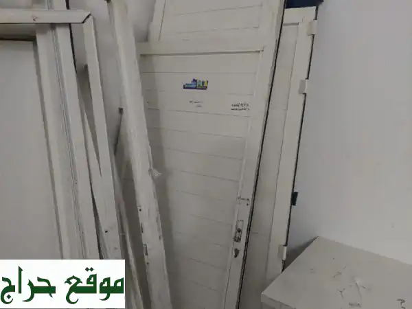 فرصة ذهبية: 9 أبواب ألومينيوم مستعملة للتجديد بأبوظبي - جودة وسعر لا يُصدق! 3