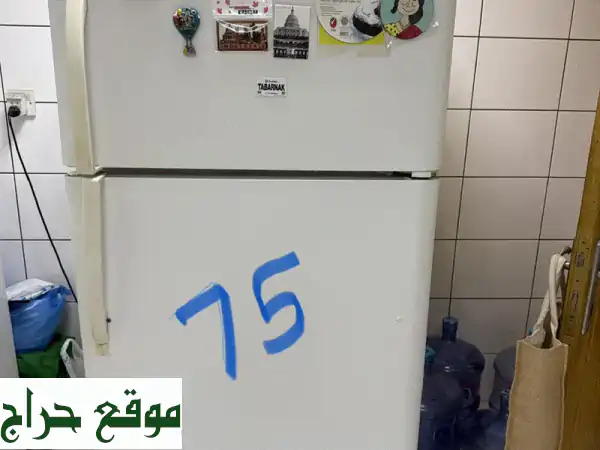 فرصة استثنائية! أجهزة منزلية وأثاث منزلي بحالة ممتازة للبيع - ثلاجة، غسالة، أطقم كنب، أسرة، طاولة طعام 3